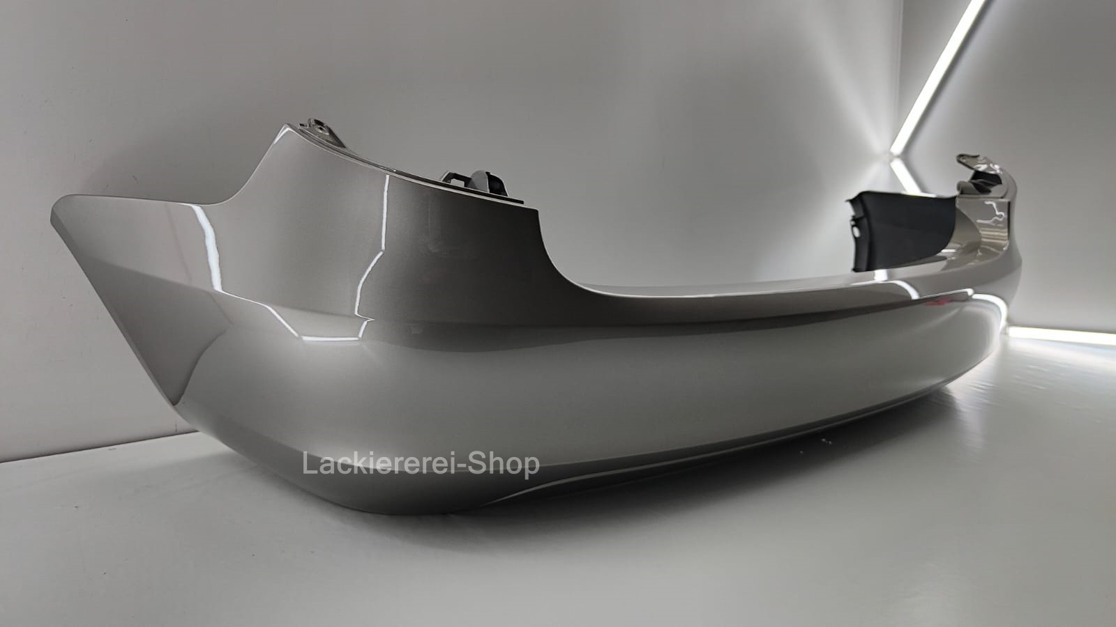STOßSTANGE HINTEN LACKIERT IN WUNSCHFARBE NEU für Skoda Fabia 5J Limousine 2007-2015 – Bild 9