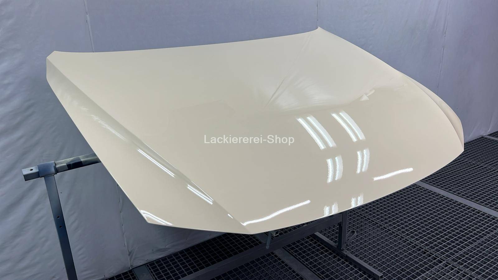 MOTORHAUBE LACKIERT IN WUNSCHFARBE NEU für VW Passat B8 2014-2023 – Bild 7