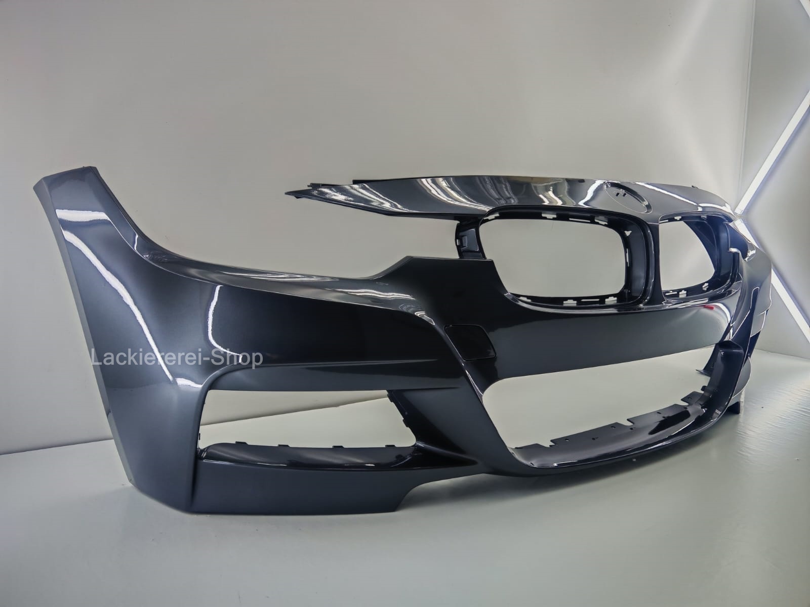 STOßSTANGE VORNE LACKIERT IN WUNSCHFARBE für BMW 3er F30/F31 M-PAKET – Bild 18