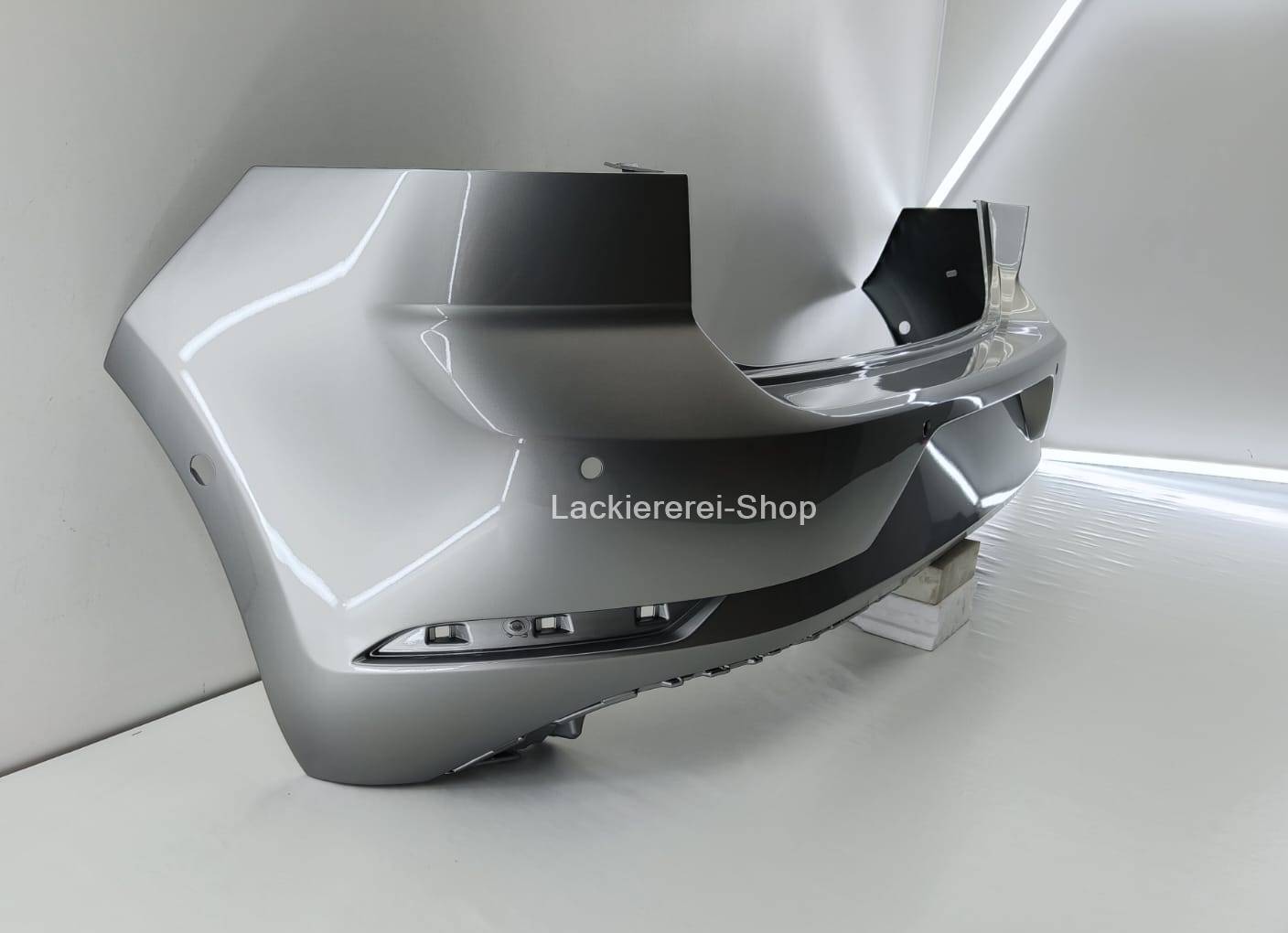 STOßSTANGE HINTEN LACKIERT IN WUNSCHFARBE NEU für VW Golf 7 2017-2020 – Bild 13