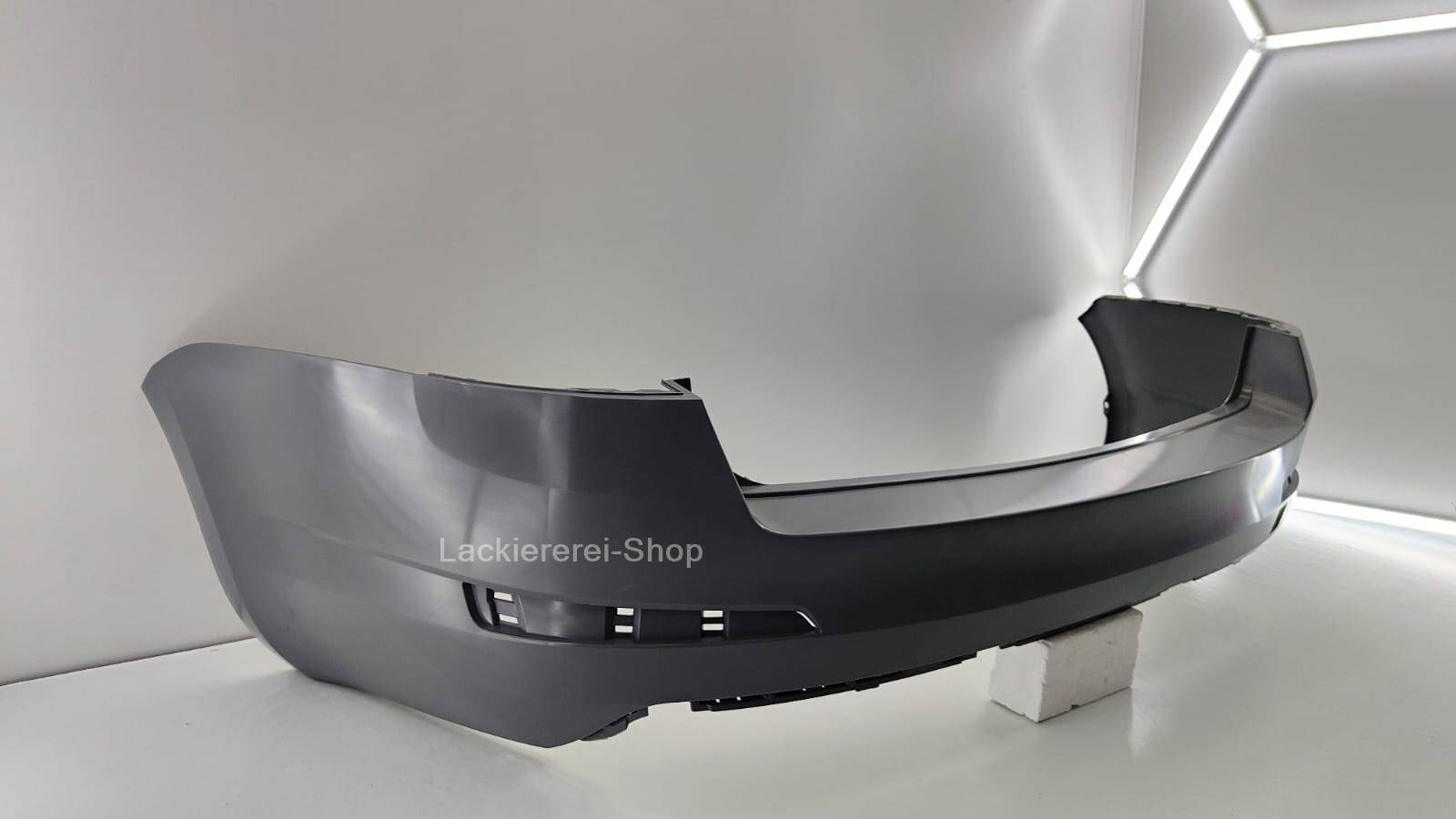 STOßSTANGE HINTEN NEU UNLACKIERT für Skoda Octavia 3 Kombi 2013-2017 – Bild 3