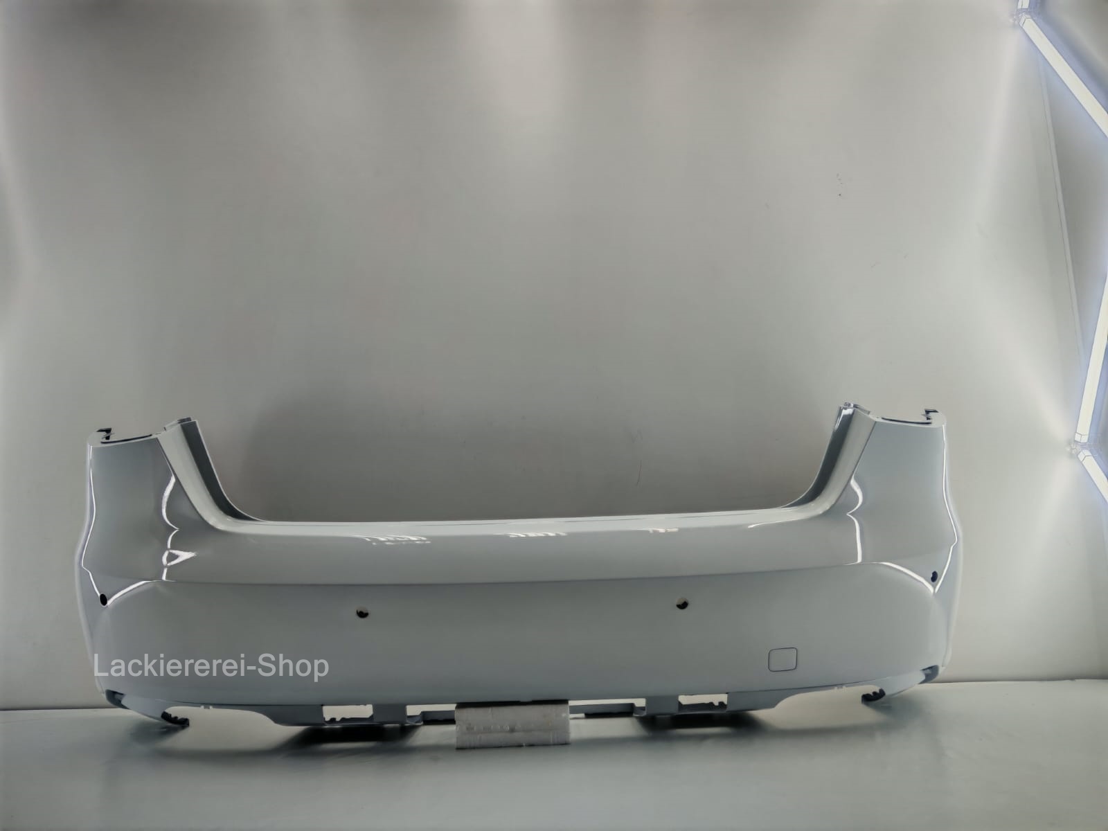 Audi A3 8V 2012-2016 Dreitürer STOßSTANGE HINTEN LACKIERT IN WUNSCHFARBE ORIGINALTEIL NEU – Bild 7