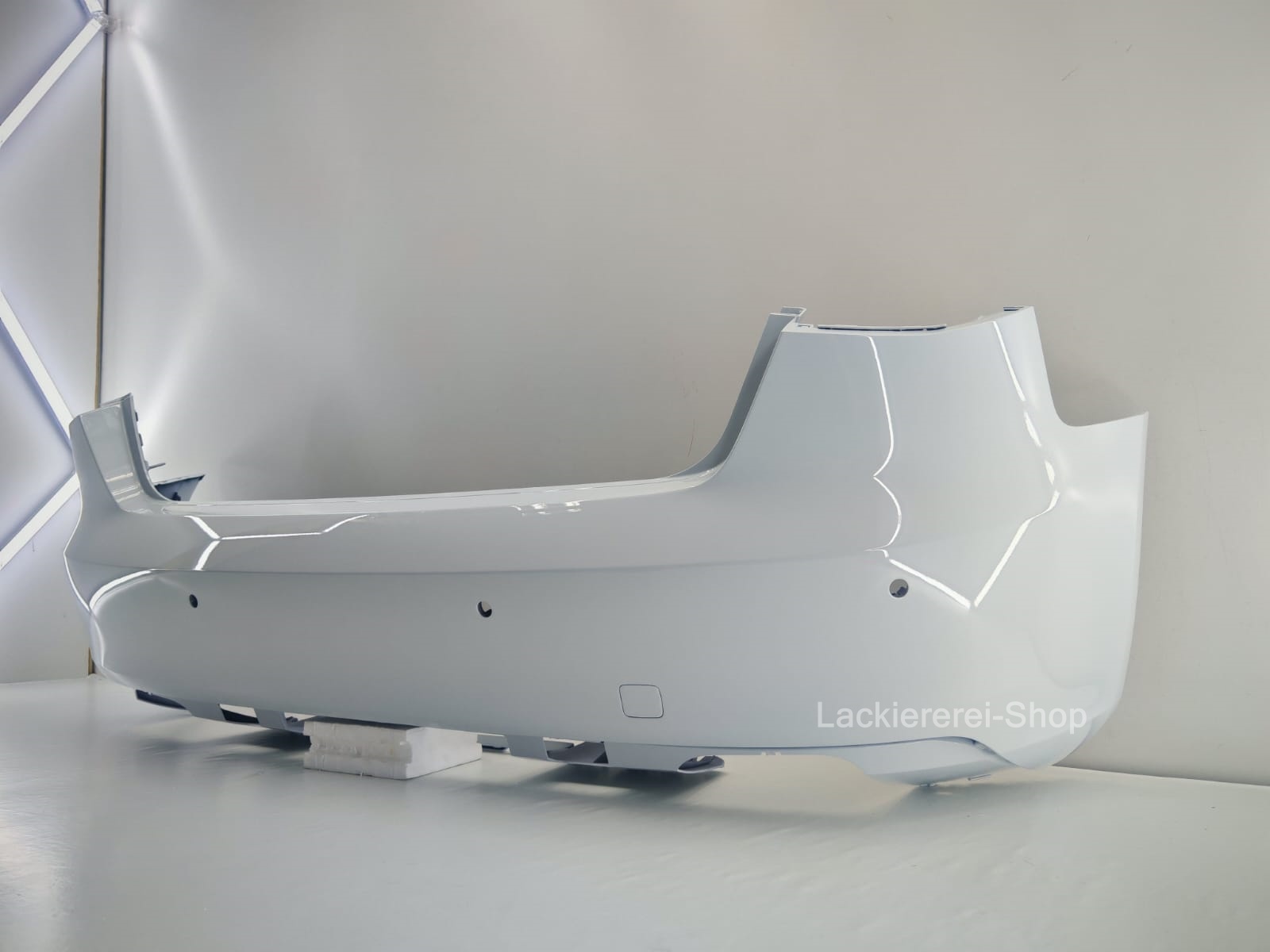 Audi A3 8V 2012-2016 Dreitürer STOßSTANGE HINTEN LACKIERT IN WUNSCHFARBE ORIGINALTEIL NEU – Bild 3