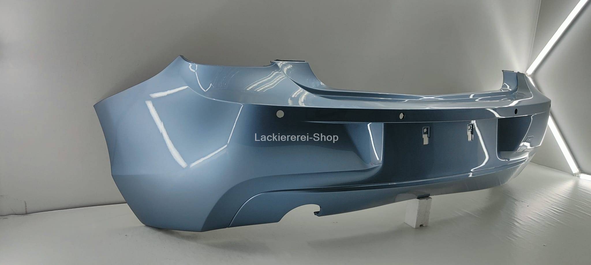 STOßSTANGE HINTEN LACKIERT IN WUNSCHFARBE NEU für BMW 1er F20/F21 2011-2015 – Bild 3