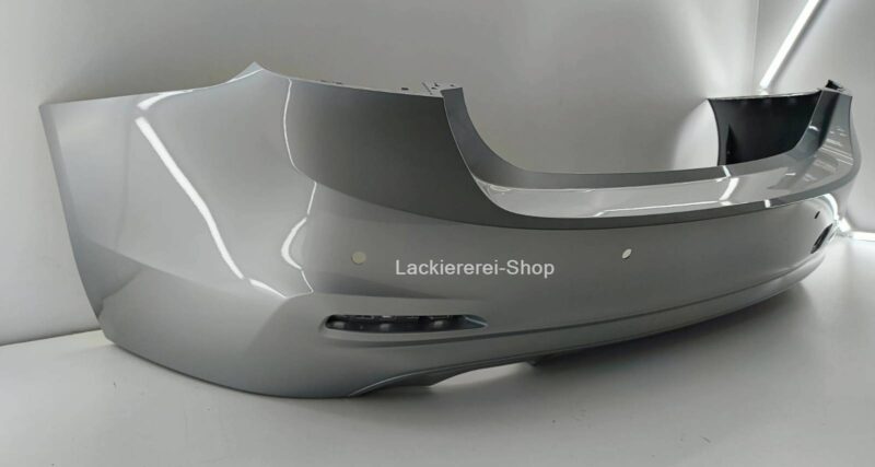 STOßSTANGE HINTEN LACKIERT IN WUNSCHFARBE NEU passend für BMW F30 2015-2019 – Bild 4