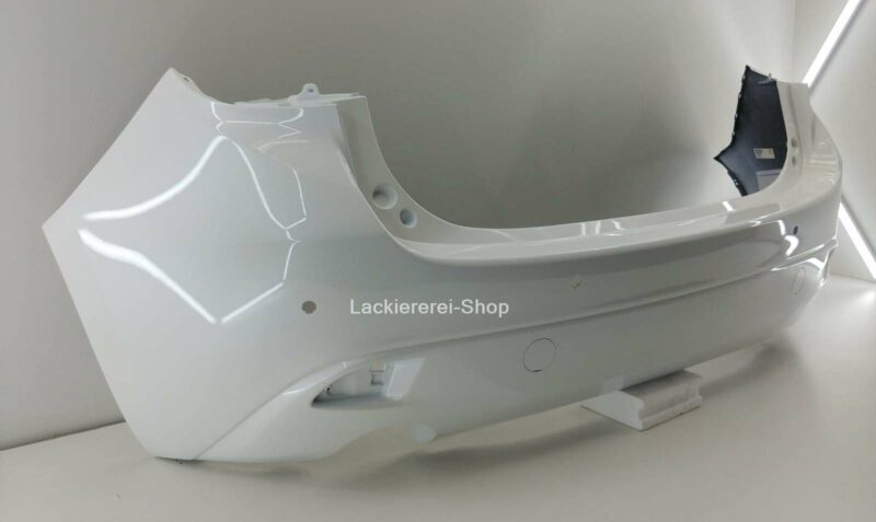 STOßSTANGE HINTEN LACKIERT IN WUNSCHFARBE NEU für Mazda 3 2013-2017 mit PDC – Bild 2