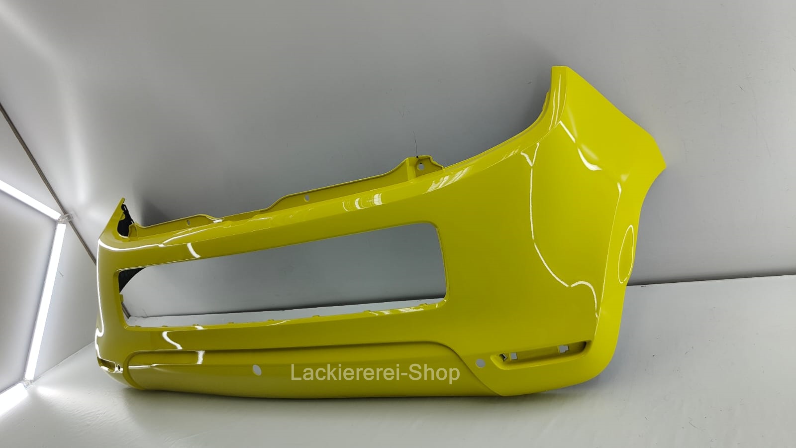 STOßSTANGE HINTEN LACKIERT IN WUNSCHFARBE NEU für Renault Twingo 2014-2019 mit PDC – Bild 9