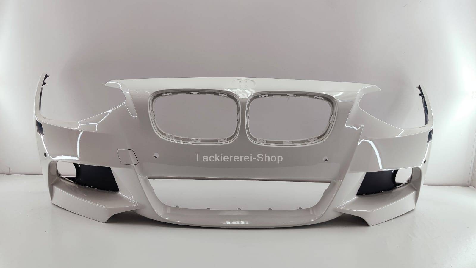 STOßSTANGE VORNE LACKIERT IN WUNSCHFARBE NEU für BMW F20/F21 2011-2015 M-Paket – Bild 6