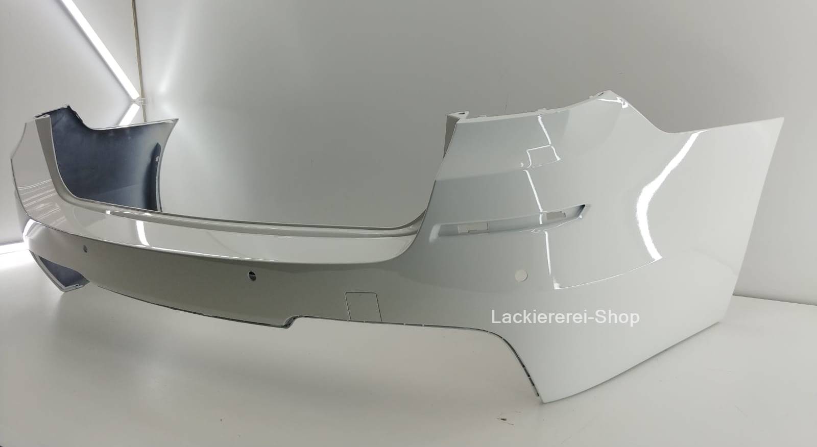 STOßSTANGE HINTEN LACKIERT IN WUNSCHFARBE für BMW 5er F11 2010-2017 M-Paket – Bild 2