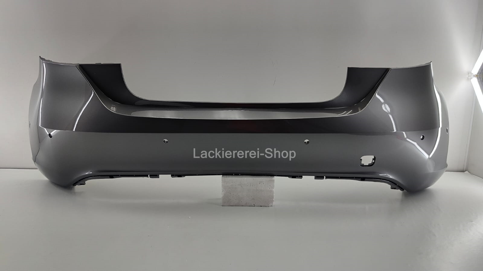 STOßSTANGE HINTEN LACKIERT IN WUNSCHFARBE NEU für Mercedes A W176 2015-2018 – Bild 5