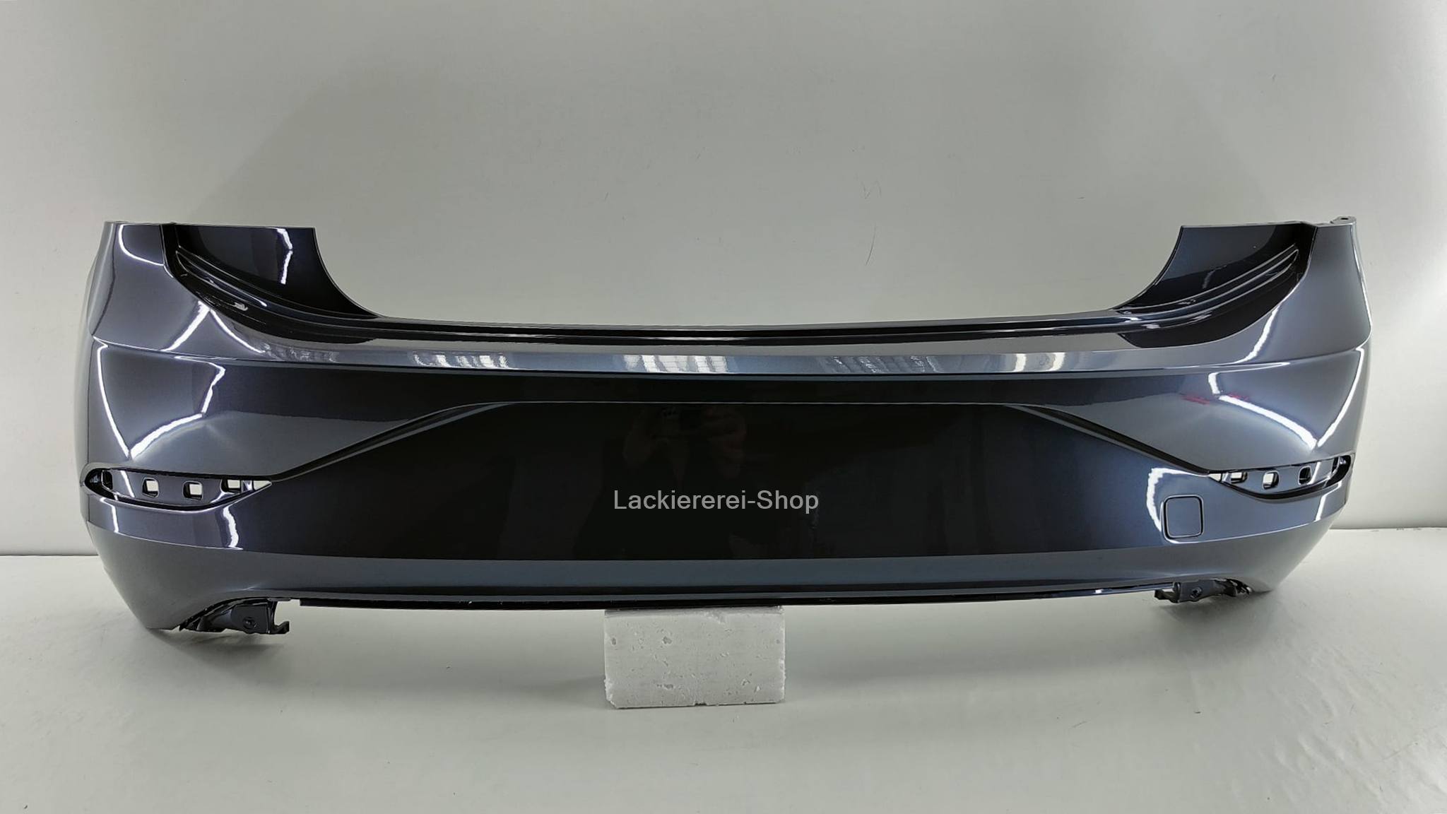 STOßSTANGE HINTEN LACKIERT IN WUNSCHFARBE NEU für VW Polo 2021- (auch R-Line/GTI) – Bild 4