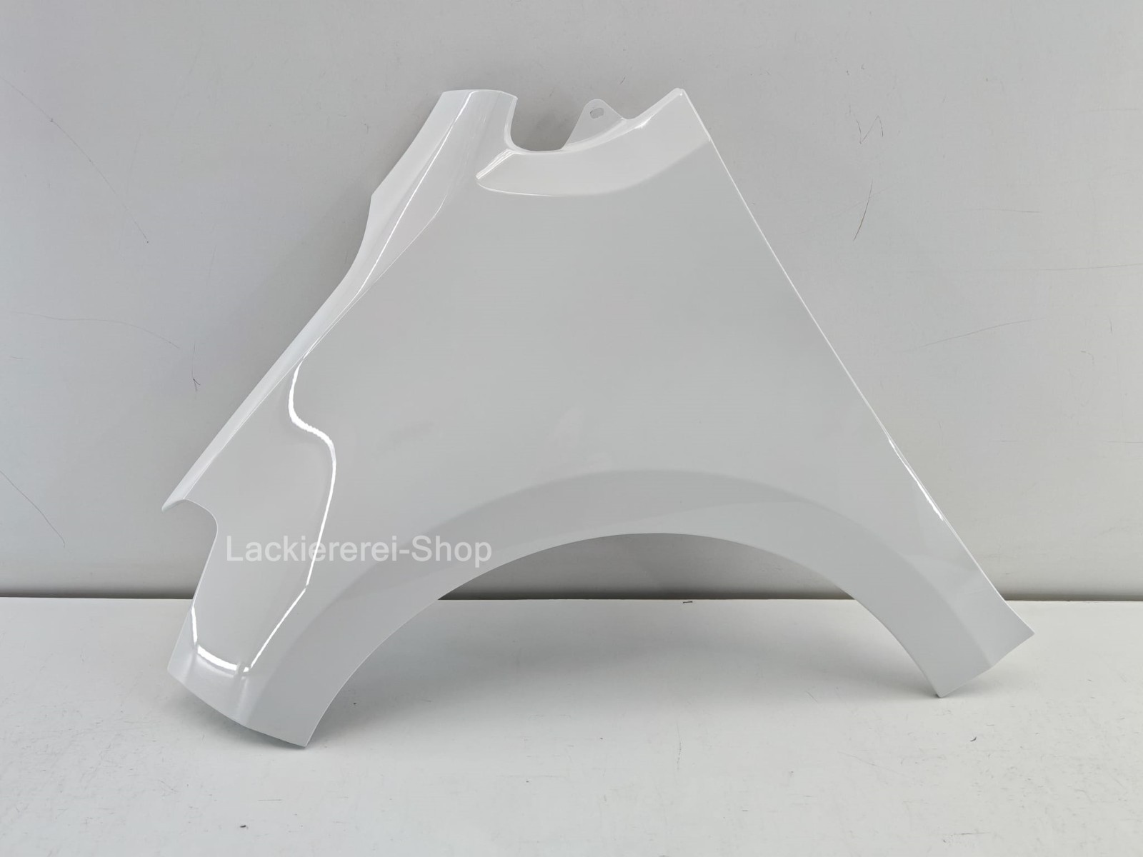 KOTFLÜGEL VORNE LINKS LACKIERT IN PURE WHITE LC9A für VW UP! 2016-2023 Lagerware