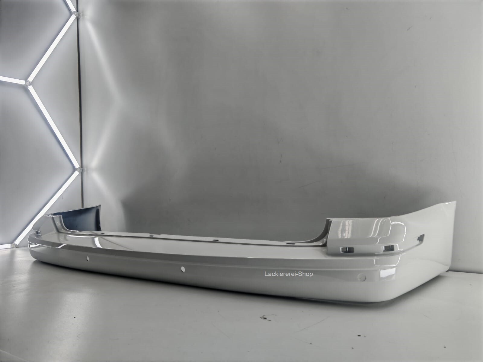 STOßSTANGE HINTEN LACKIERT IN LB9A Candyweiss für VW T6 Multivan/Caravelle 2015-