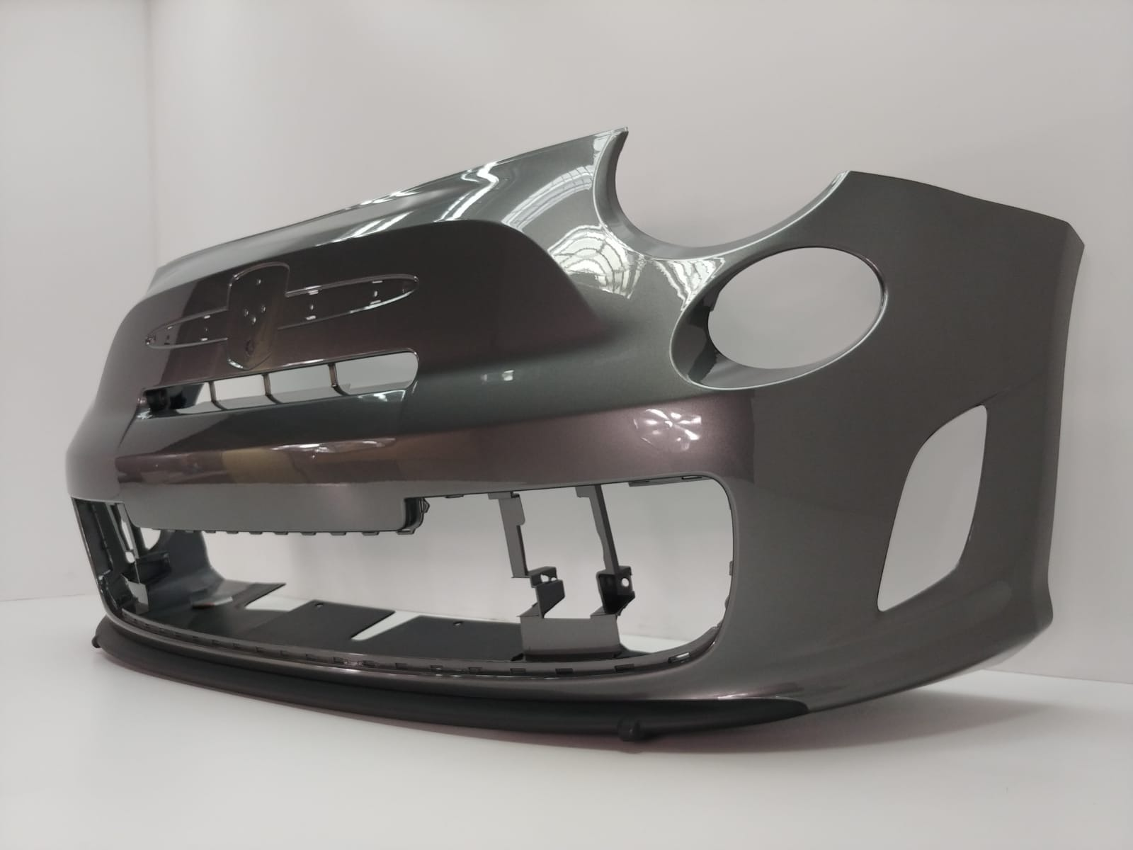 STOßSTANGE VORNE LACKIERT IN WUNSCHFARBE NEU ORIGINALTEIL Fiat Abarth 595 – Bild 4