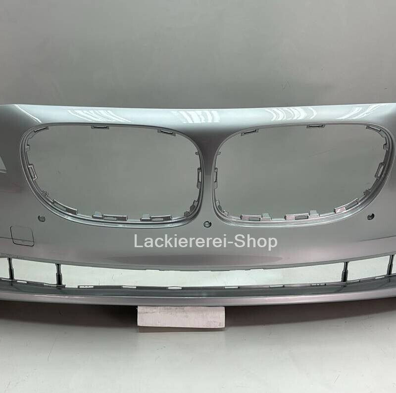 STOßSTANGE VORNE LACKIERT IN 354 Titansilber für BMW 7er F01/F02 2008-2012 PDC