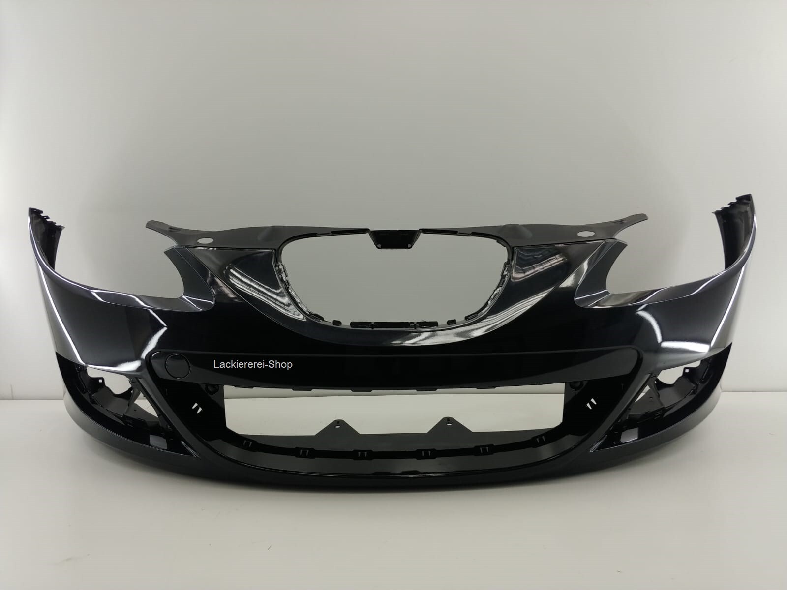 STOßSTANGE VORNE LACKIERT IN LC9Z Black Magic für Seat Leon 2005-2009 Lagerware – Bild 3